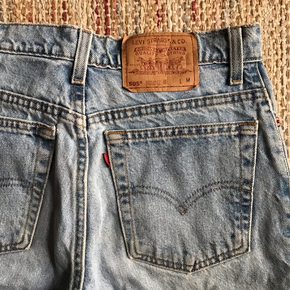 505 Levi’s - Picture 6 of 6